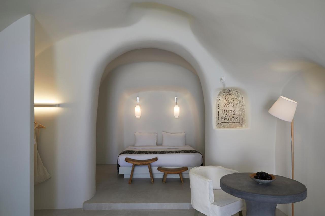 Executive One-Bedroom Cave Suite